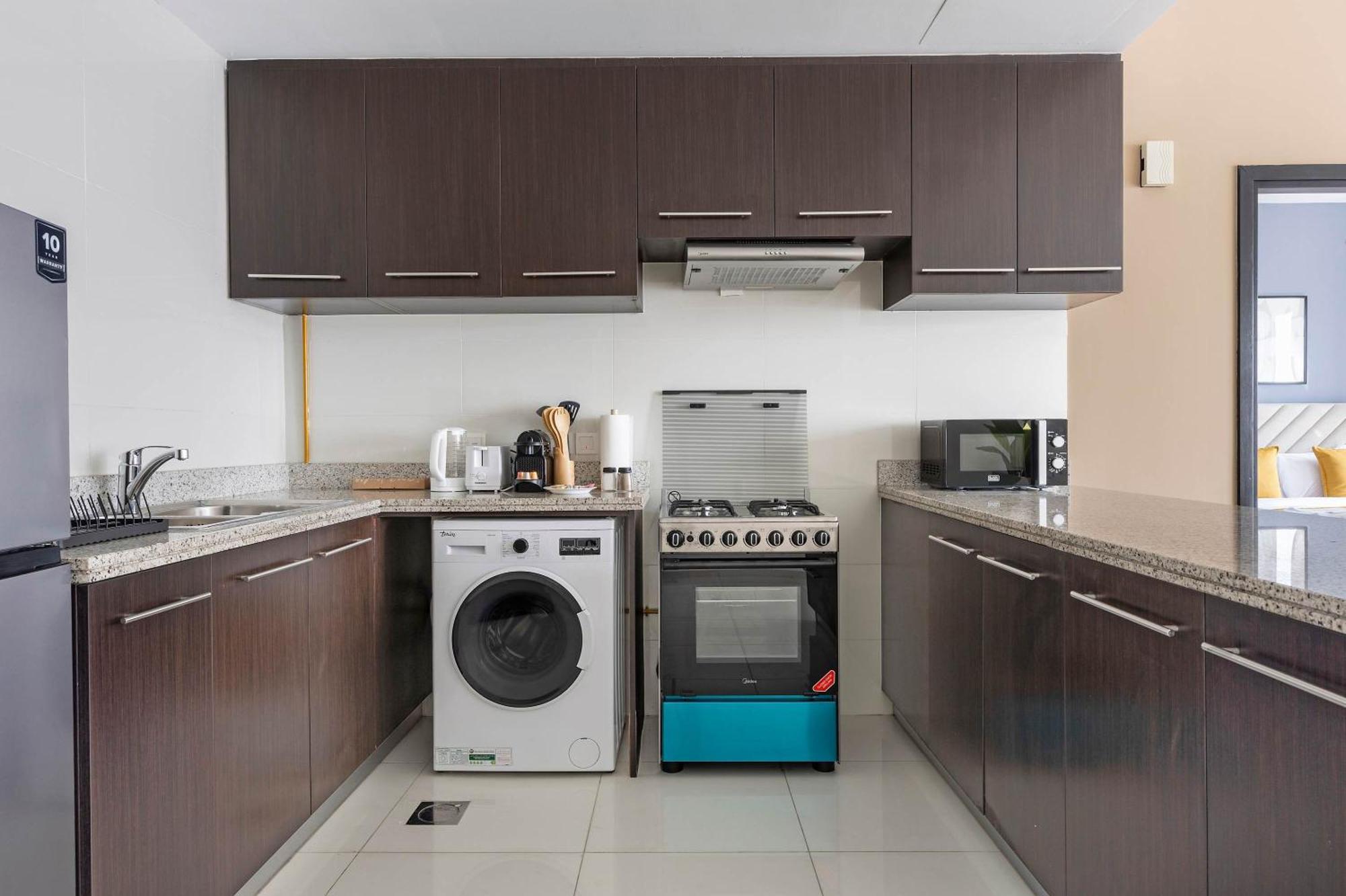 Silkhaus Chic 1 Bdr Al Fay Park Nearby Apartment